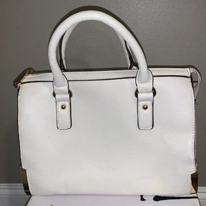 Charming Charlie handbag